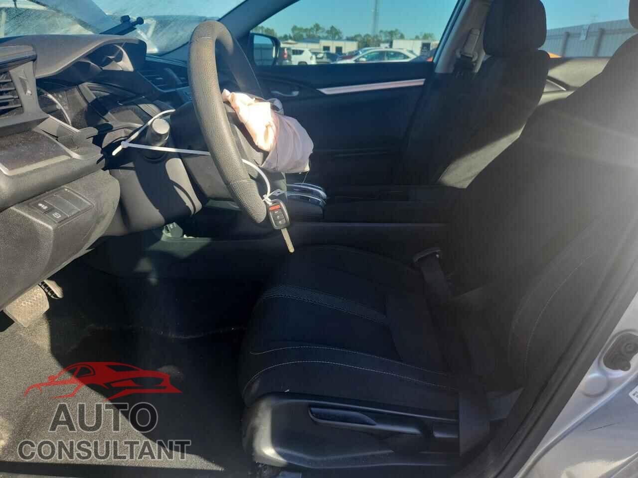 HONDA CIVIC 2017 - 19XFC2F56HE013029