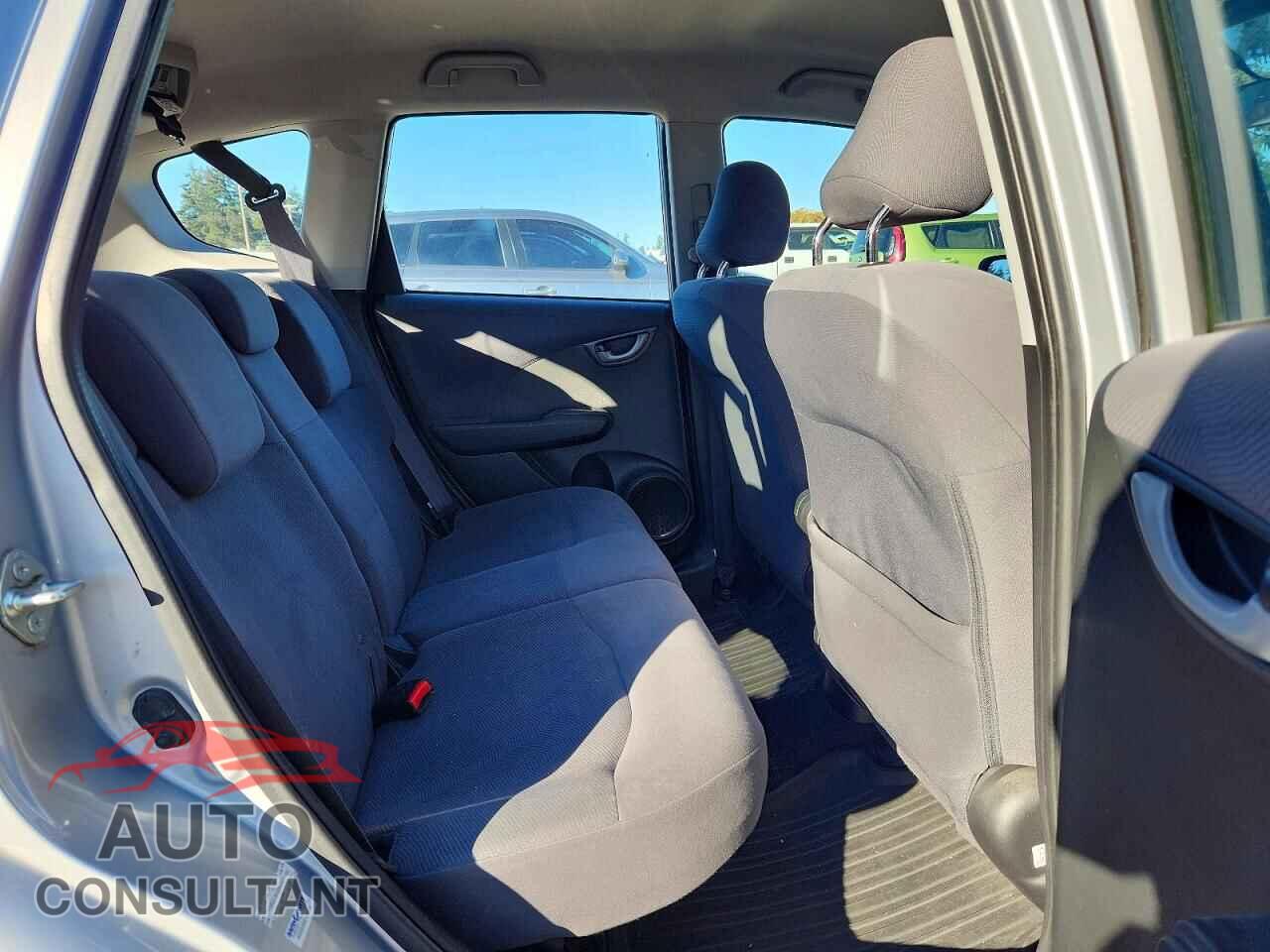 HONDA FIT 2011 - JHMGE8H32BS011150