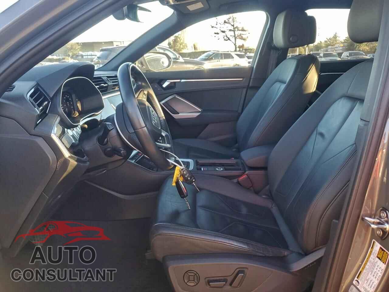 AUDI Q3 2020 - WA1EECF34L1057580