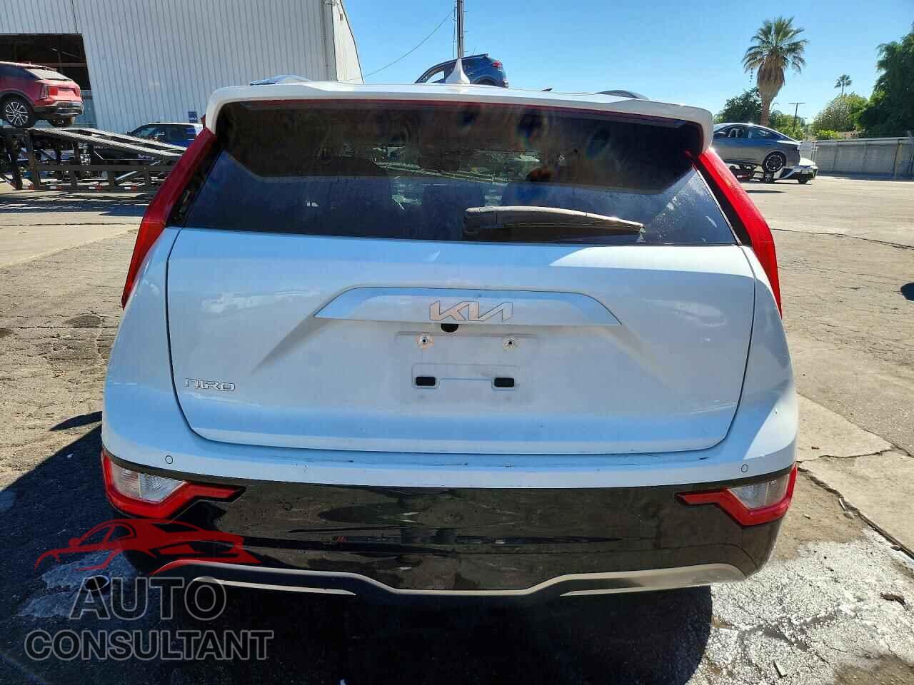 KIA NIRO 2023 - KNDCR3L16P5028018