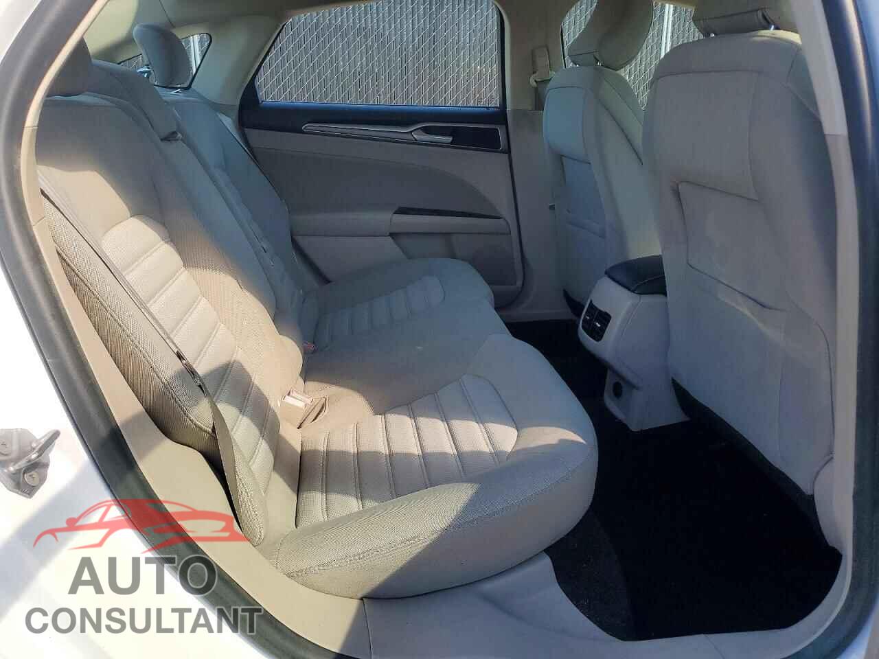 FORD FUSION 2017 - 3FA6P0LU3HR314666
