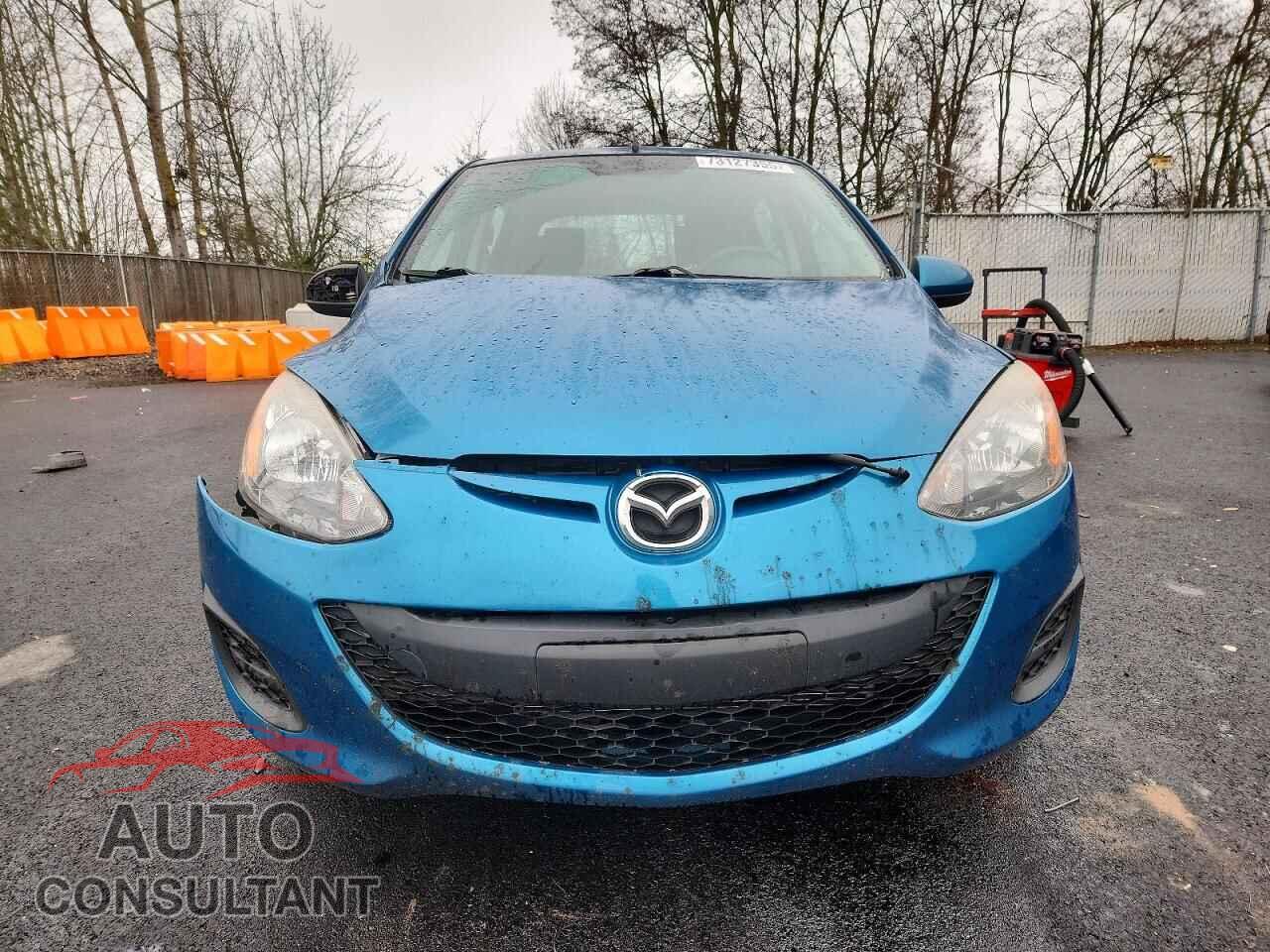 MAZDA 2 2011 - JM1DE1HZ9B0130650
