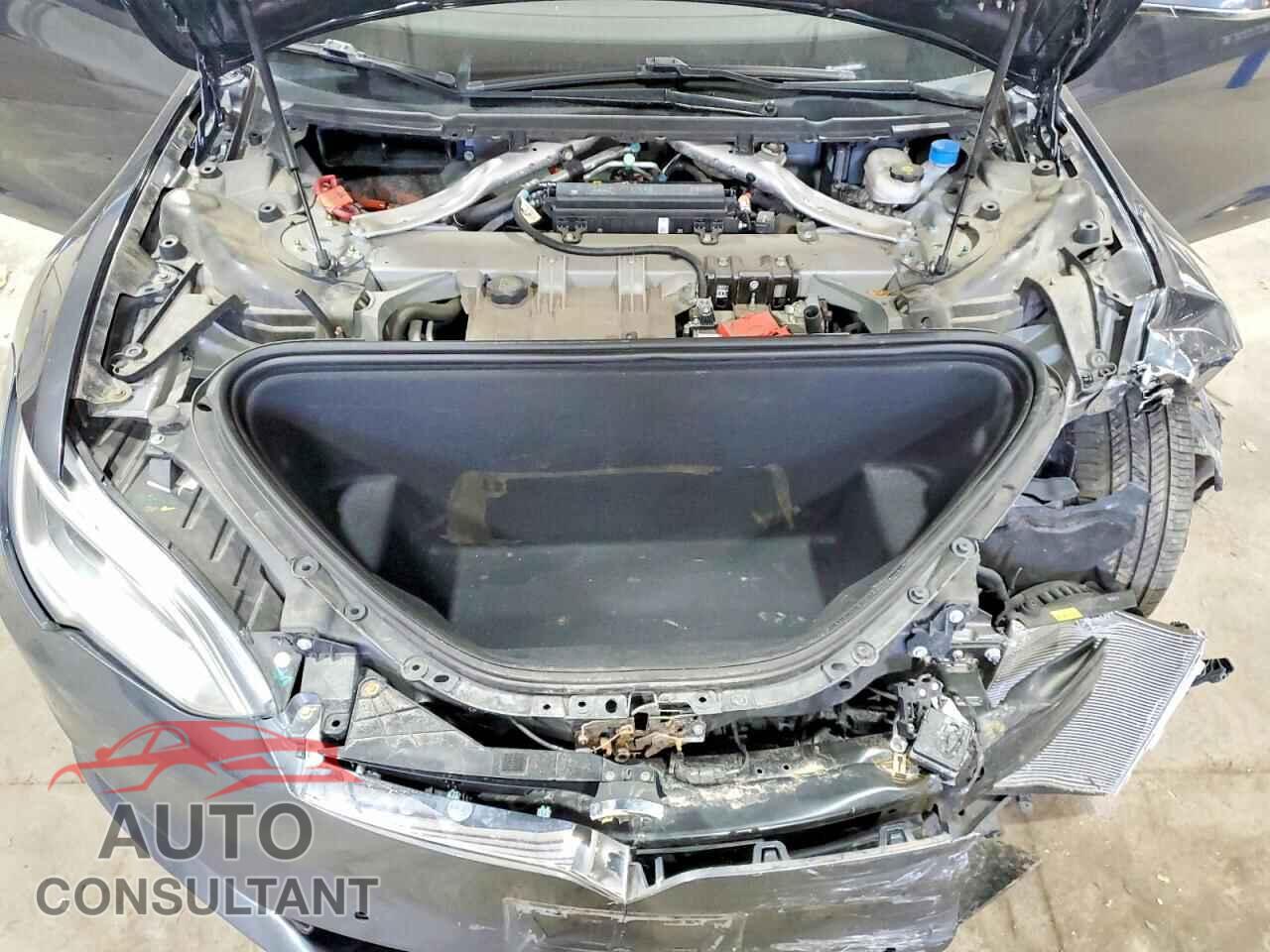 TESLA MODEL S 2016 - 5YJSA1E15GF147987