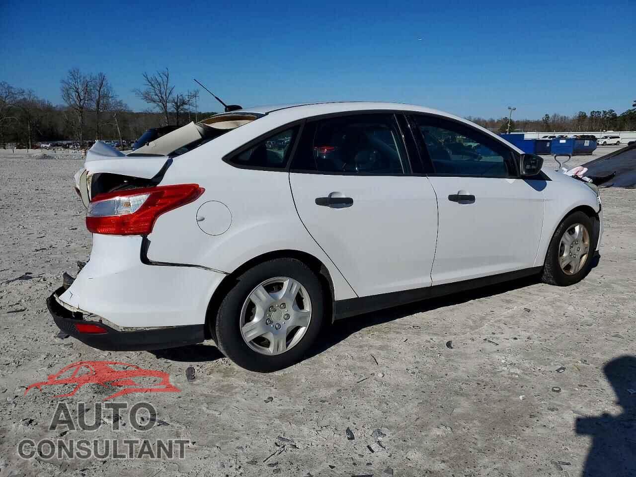 FORD FOCUS 2012 - 1FAHP3E2XCL282683