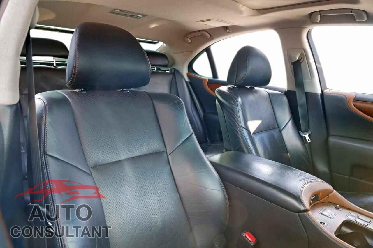 LEXUS LS460 2011 - JTHBL5EF7B5103043