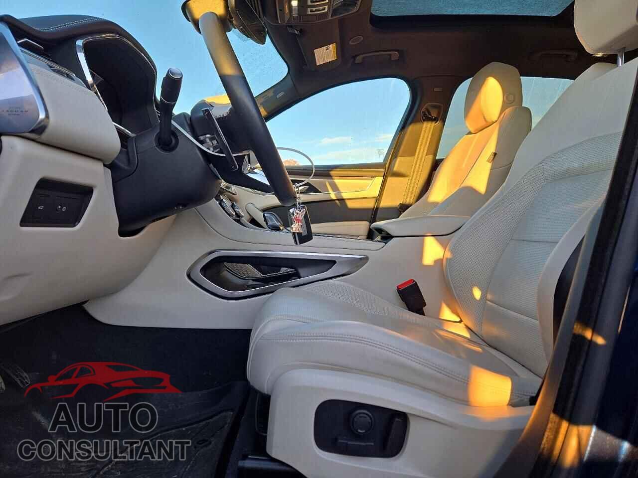 JAGUAR F-PACE 2024 - SADCT2FU8RA731197