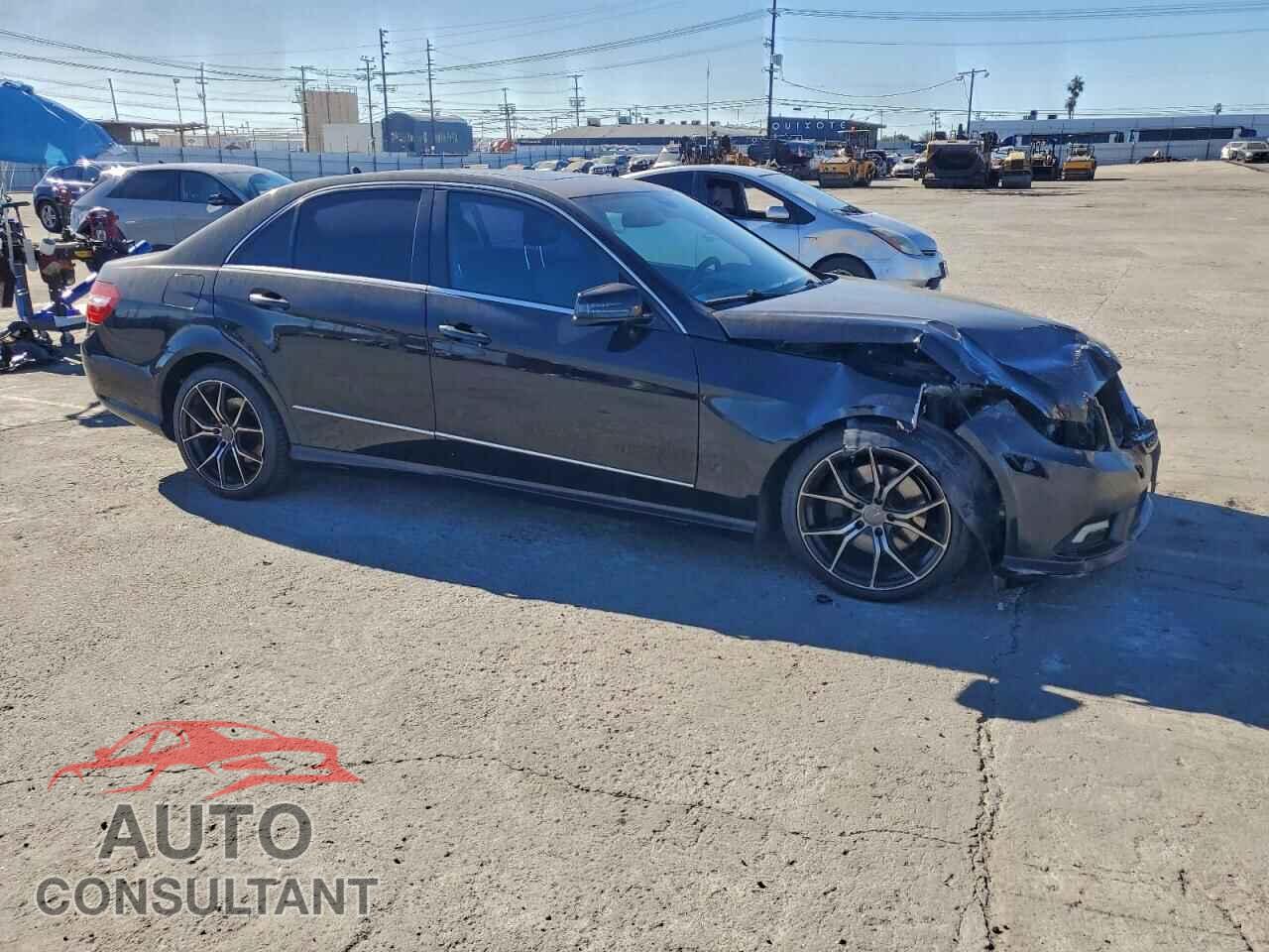 MERCEDES-BENZ E-CLASS 2011 - WDDHF5GB7BA367812