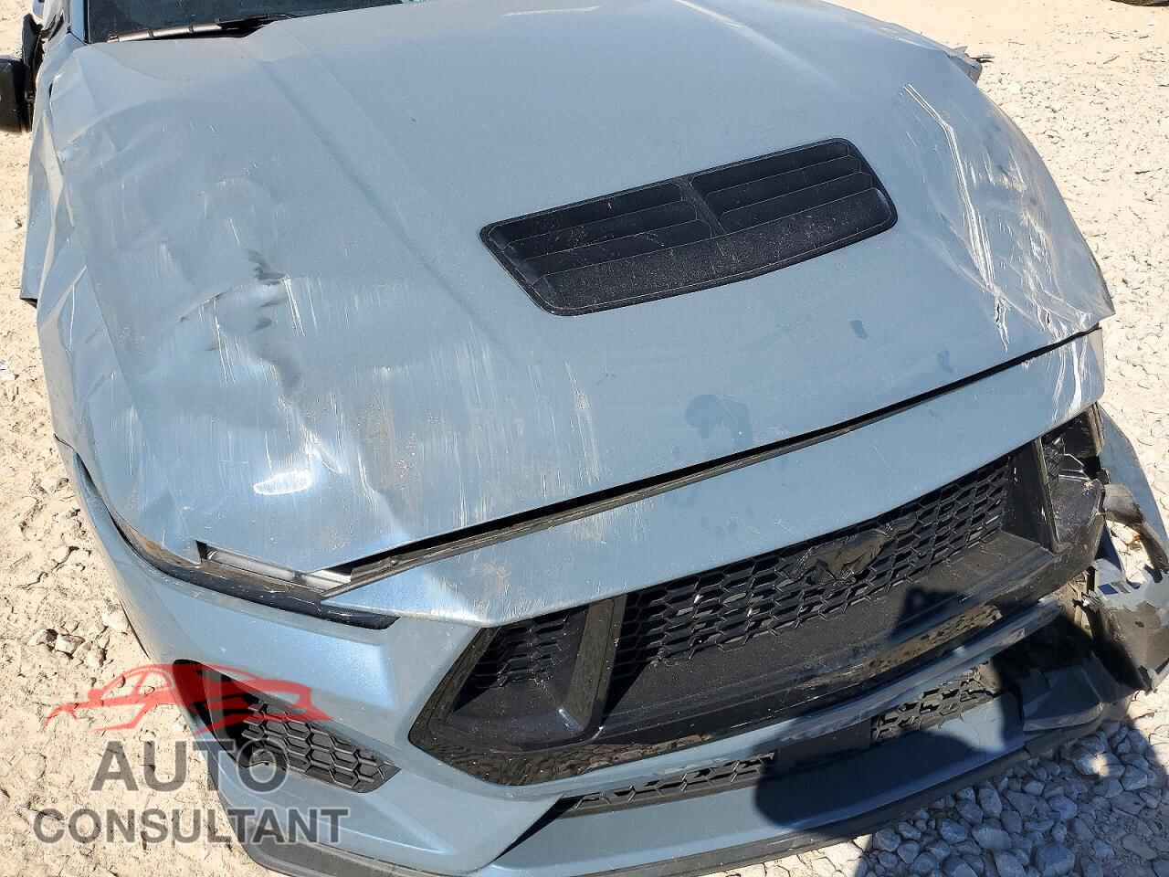 FORD MUSTANG 2024 - 1FA6P8CF5R5415390