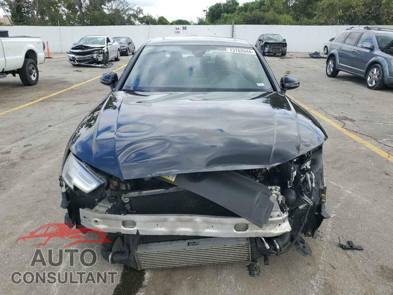 AUDI A4 2018 - WAULMAF48JA097345