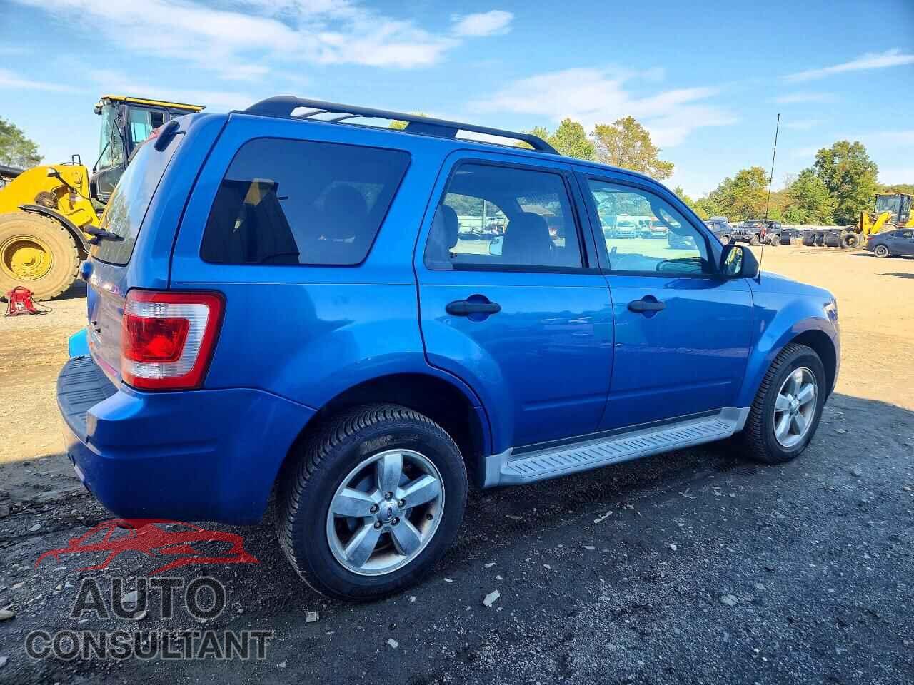 FORD ESCAPE 2011 - 1FMCU0D70BKC35851