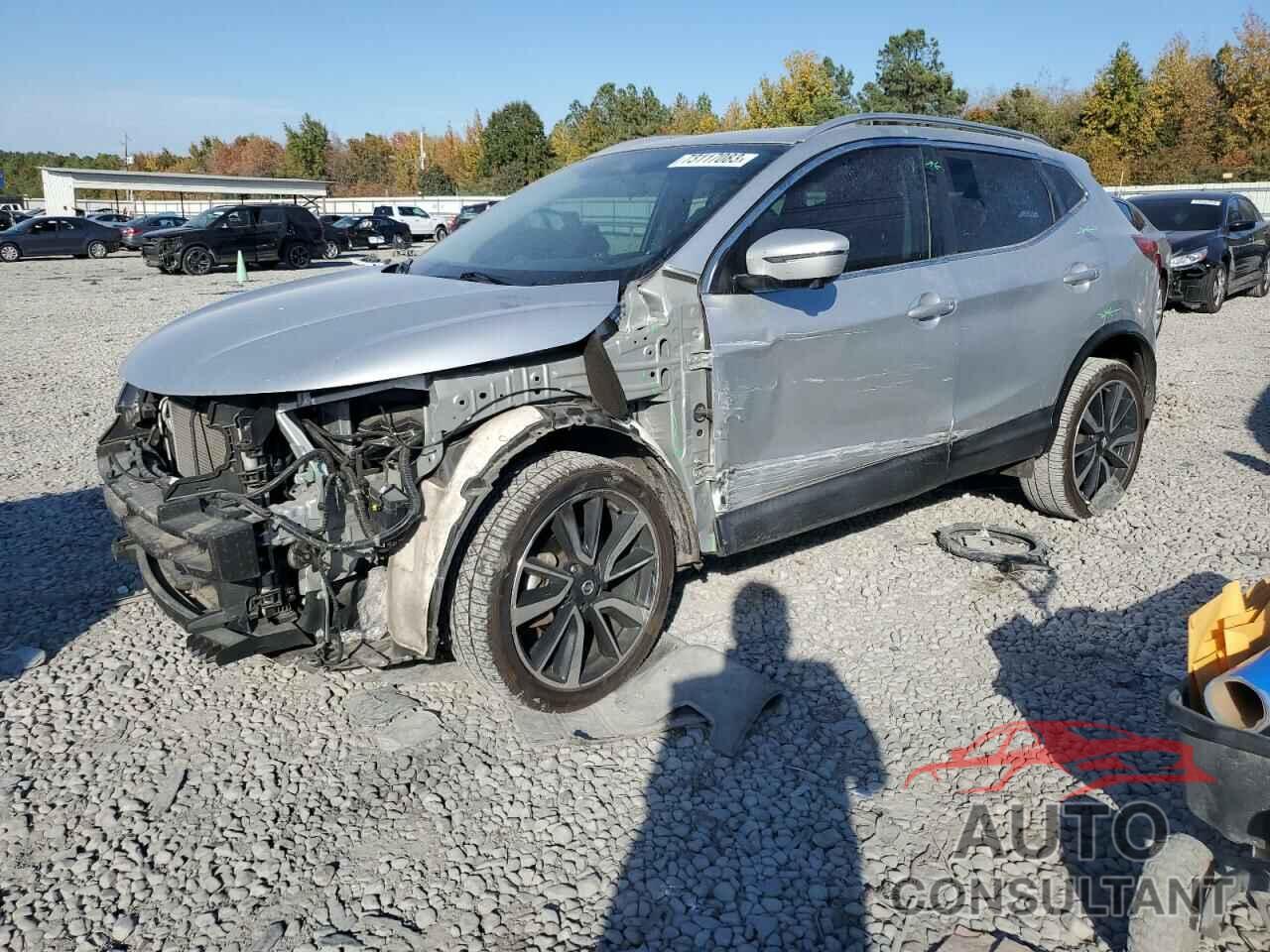 NISSAN ROGUE 2017 - JN1BJ1CR1HW114459