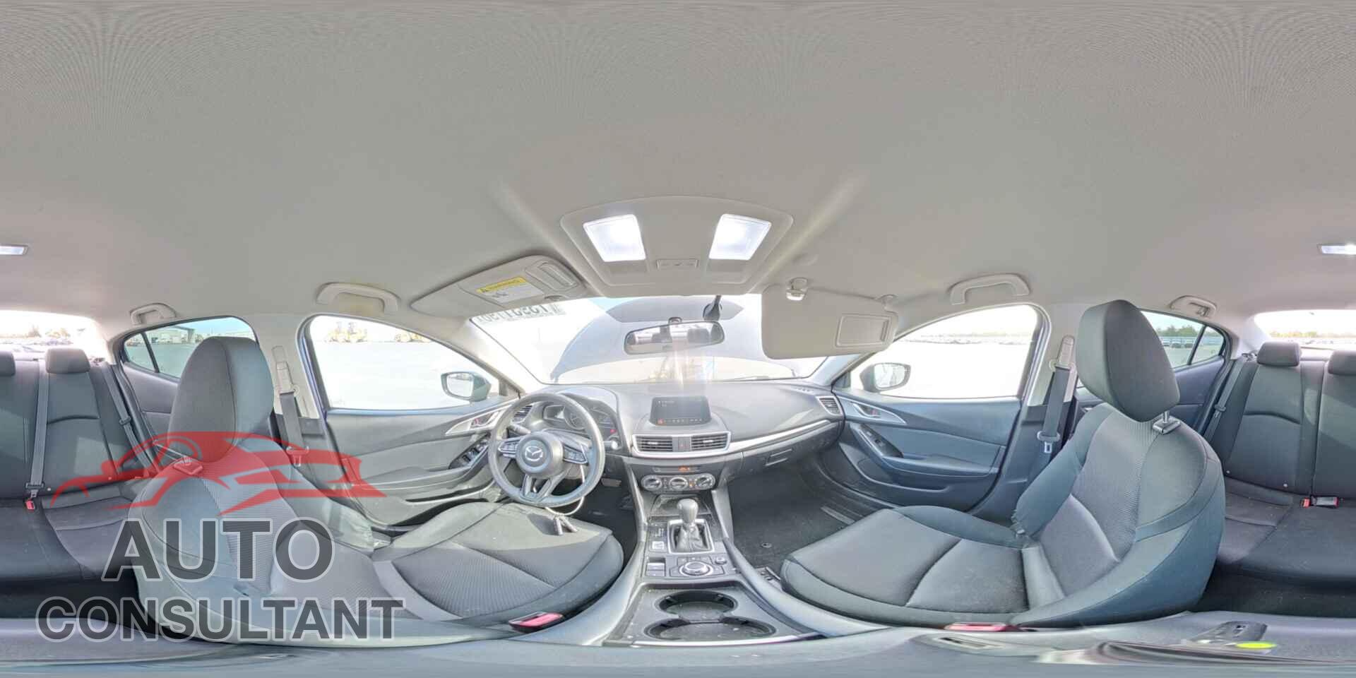 MAZDA 3 2017 - 3MZBN1U79HM103222