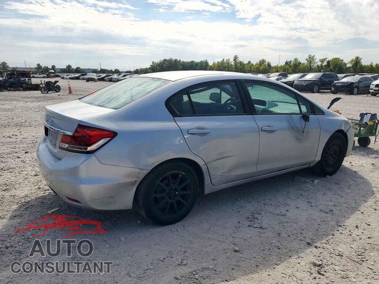 HONDA CIVIC 2013 - 2HGFB2F55DH596342