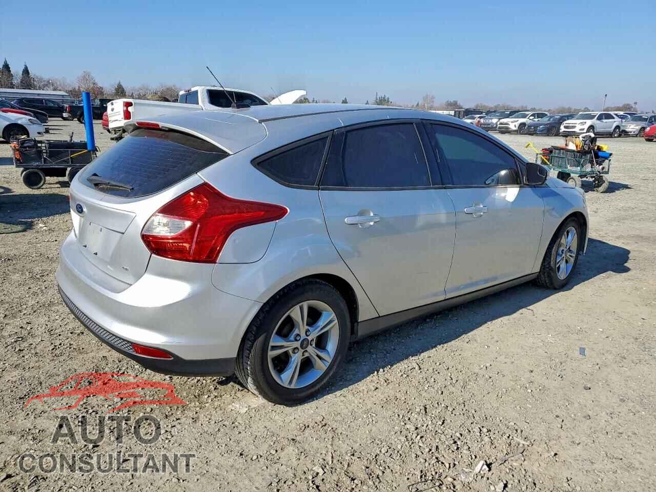 FORD FOCUS 2014 - 1FADP3K28EL350503