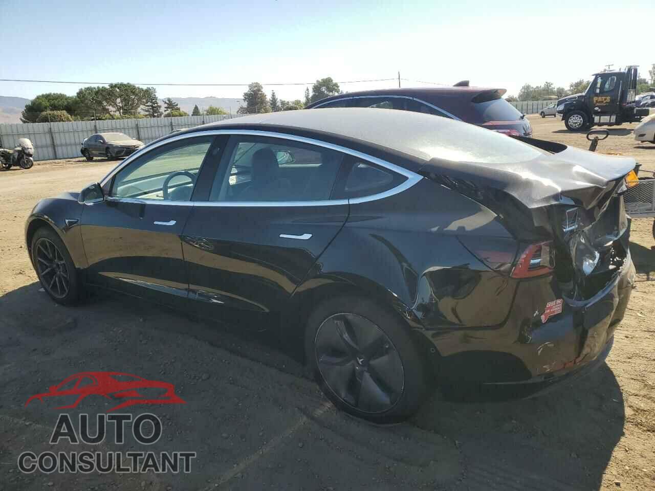 TESLA MODEL 3 2018 - 5YJ3E1EA9JF031417