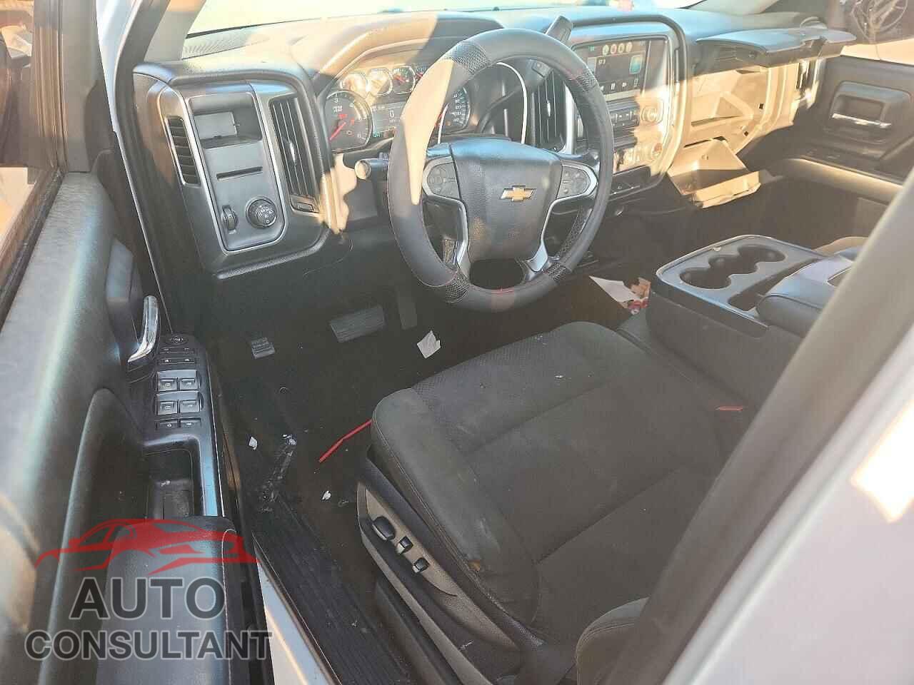 CHEVROLET SILVERADO 2015 - 1GCRCREC7FZ299528