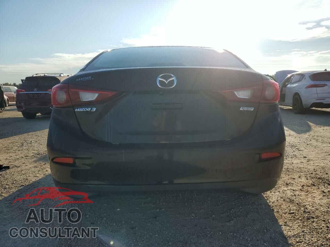 MAZDA 3 2017 - 3MZBN1V70HM115418