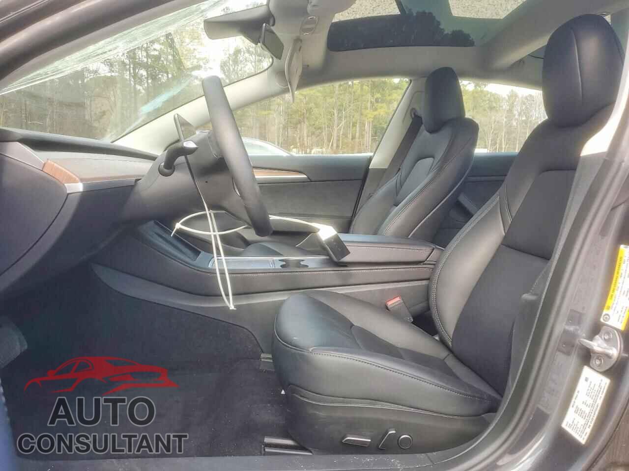 TESLA MODEL 3 2023 - 5YJ3E1EA0PF643921