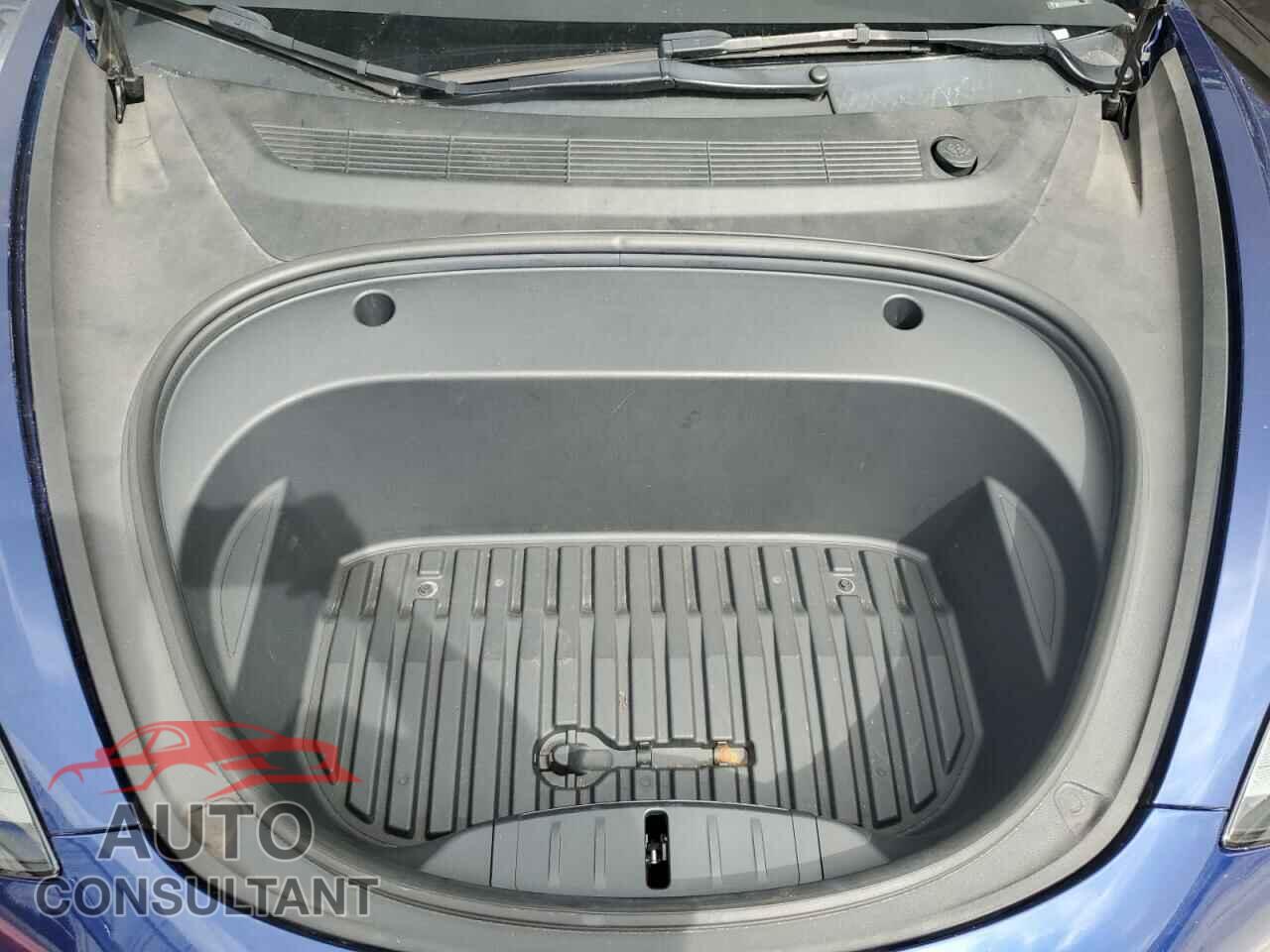 TESLA MODEL 3 2022 - 5YJ3E1EA3NF369871