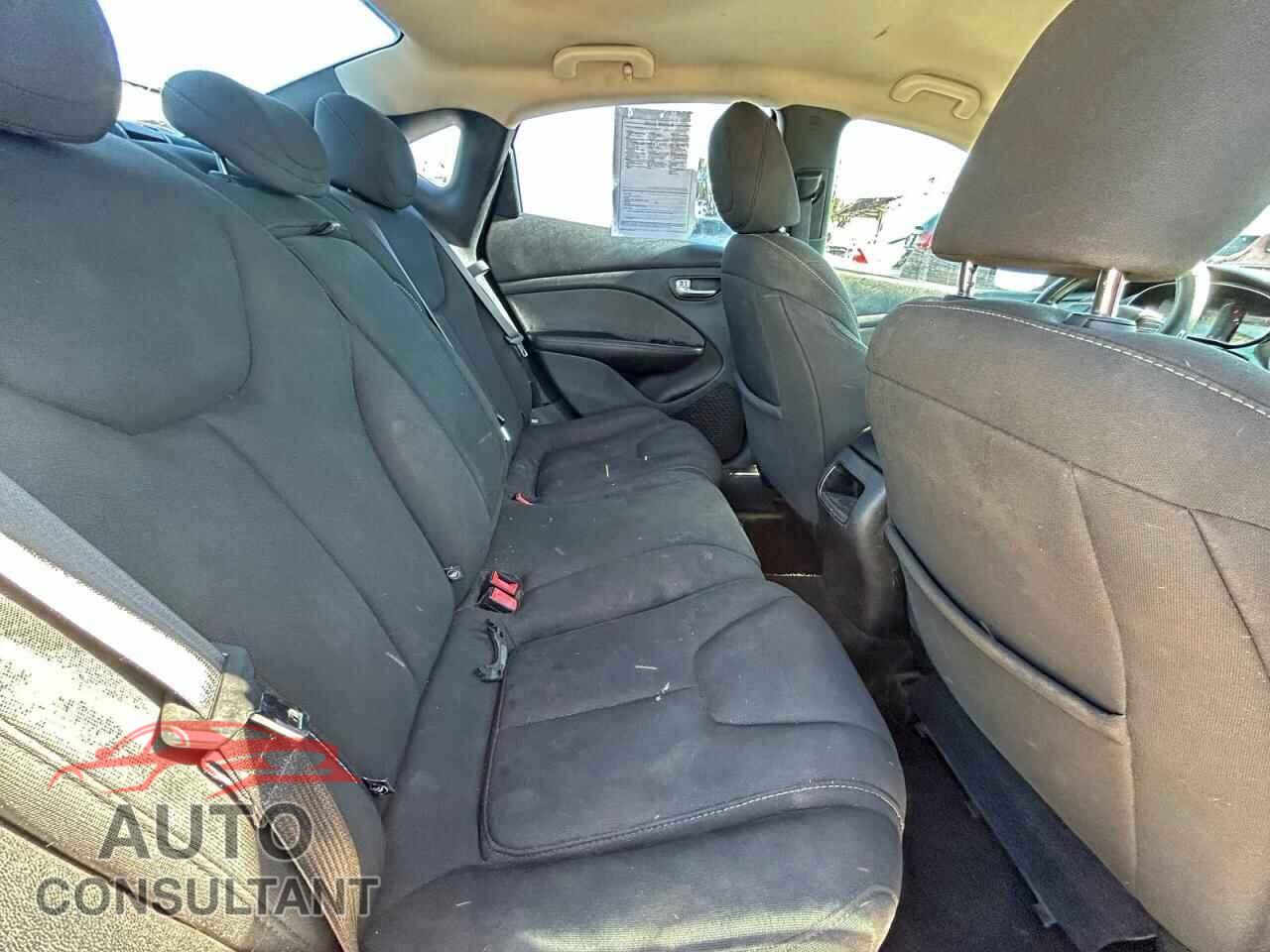 DODGE DART 2013 - 1C3CDFBA0DD304717