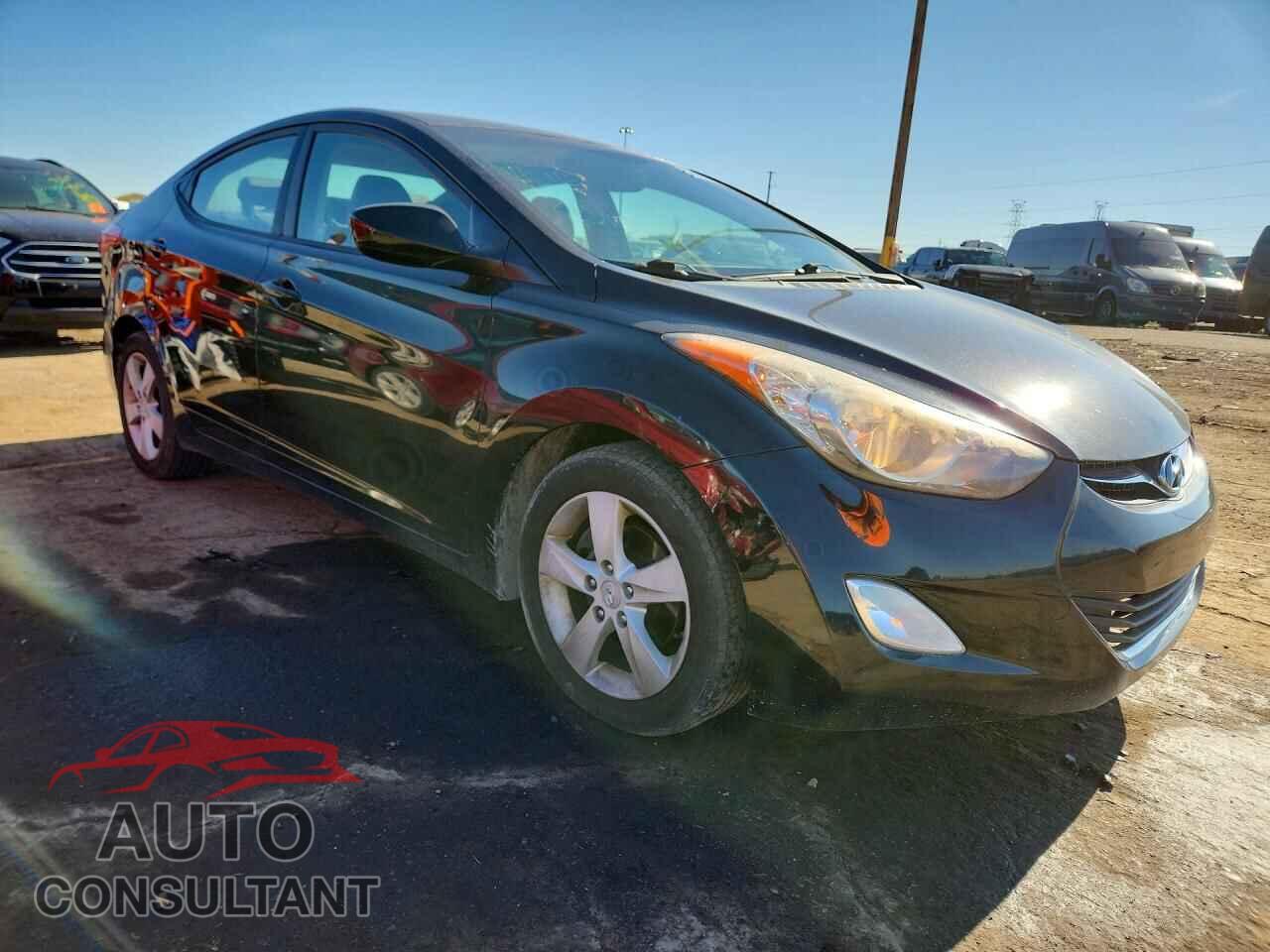 HYUNDAI ELANTRA 2012 - KMHDH4AE7CU277796