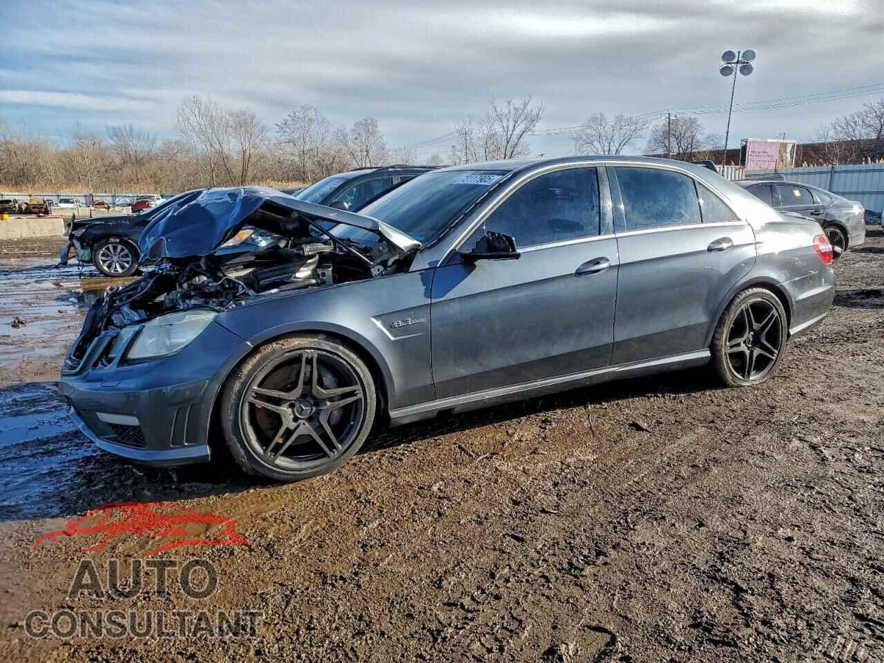 MERCEDES-BENZ E-CLASS 2010 - WDDHF7HB4AA065161
