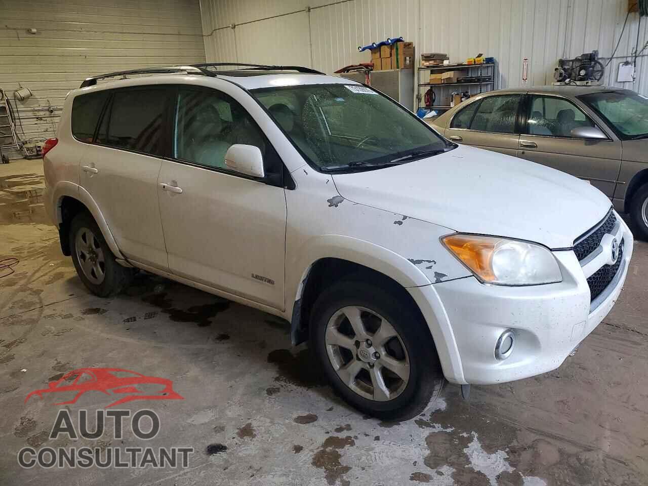 TOYOTA RAV4 2011 - 2T3DK4DV2BW044136