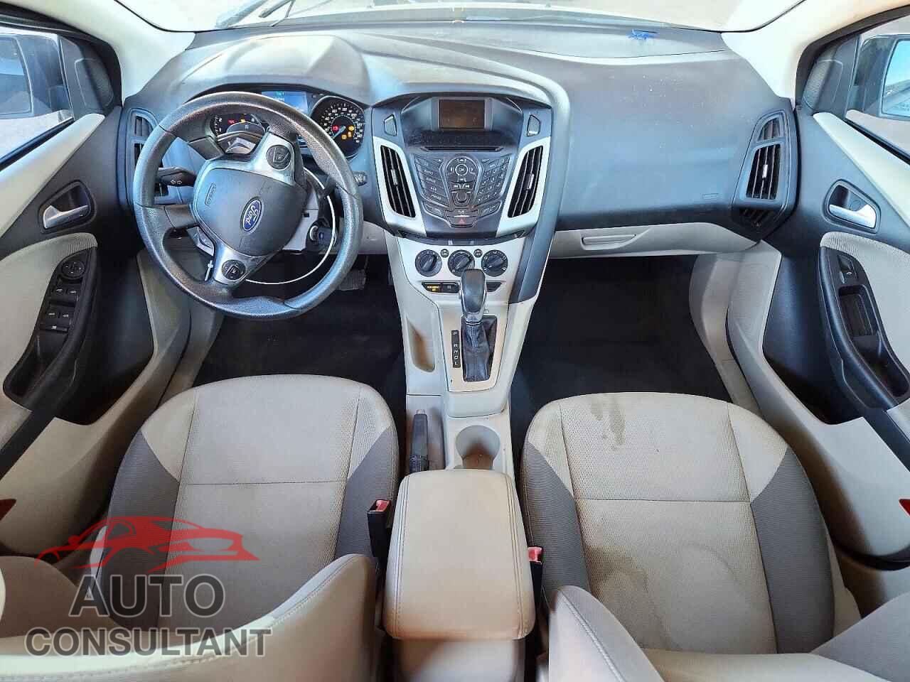 FORD FOCUS 2012 - 1FAHP3K2XCL237599