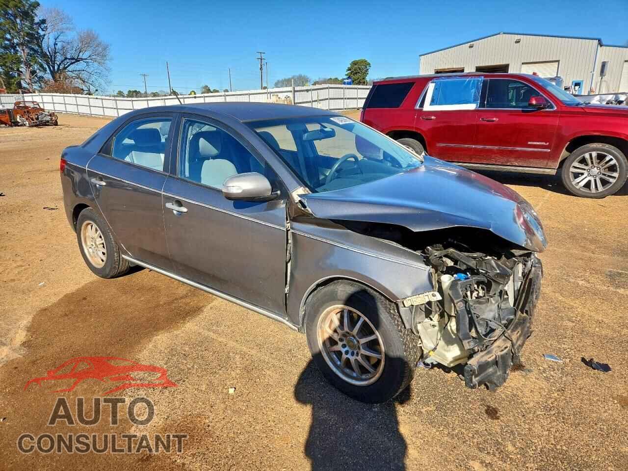 KIA FORTE 2010 - KNAFU4A26A5809672