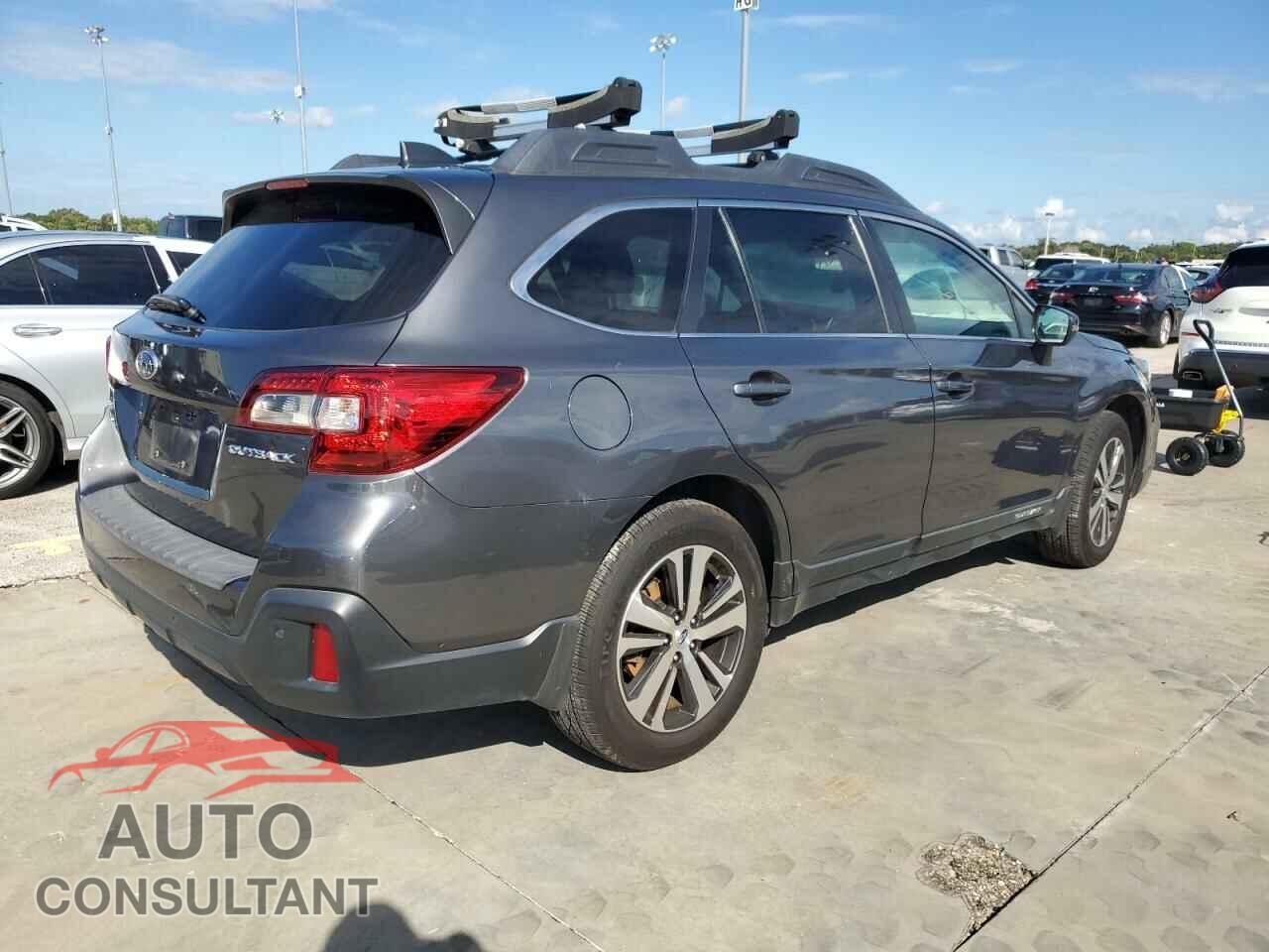 SUBARU OUTBACK 2018 - 4S4BSANC6J3237292