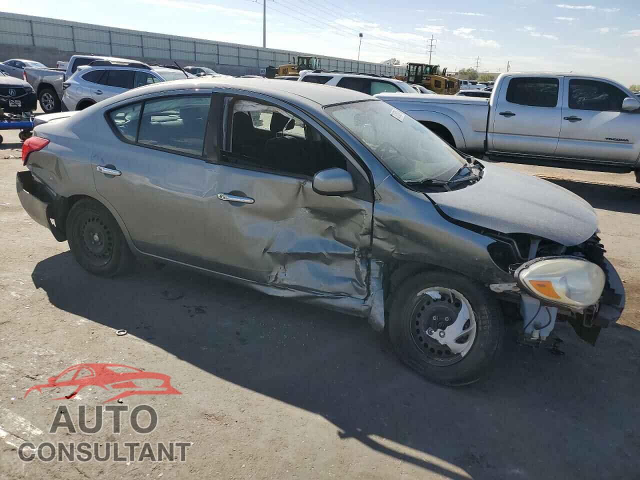 NISSAN VERSA 2014 - 3N1CN7AP2EL810603