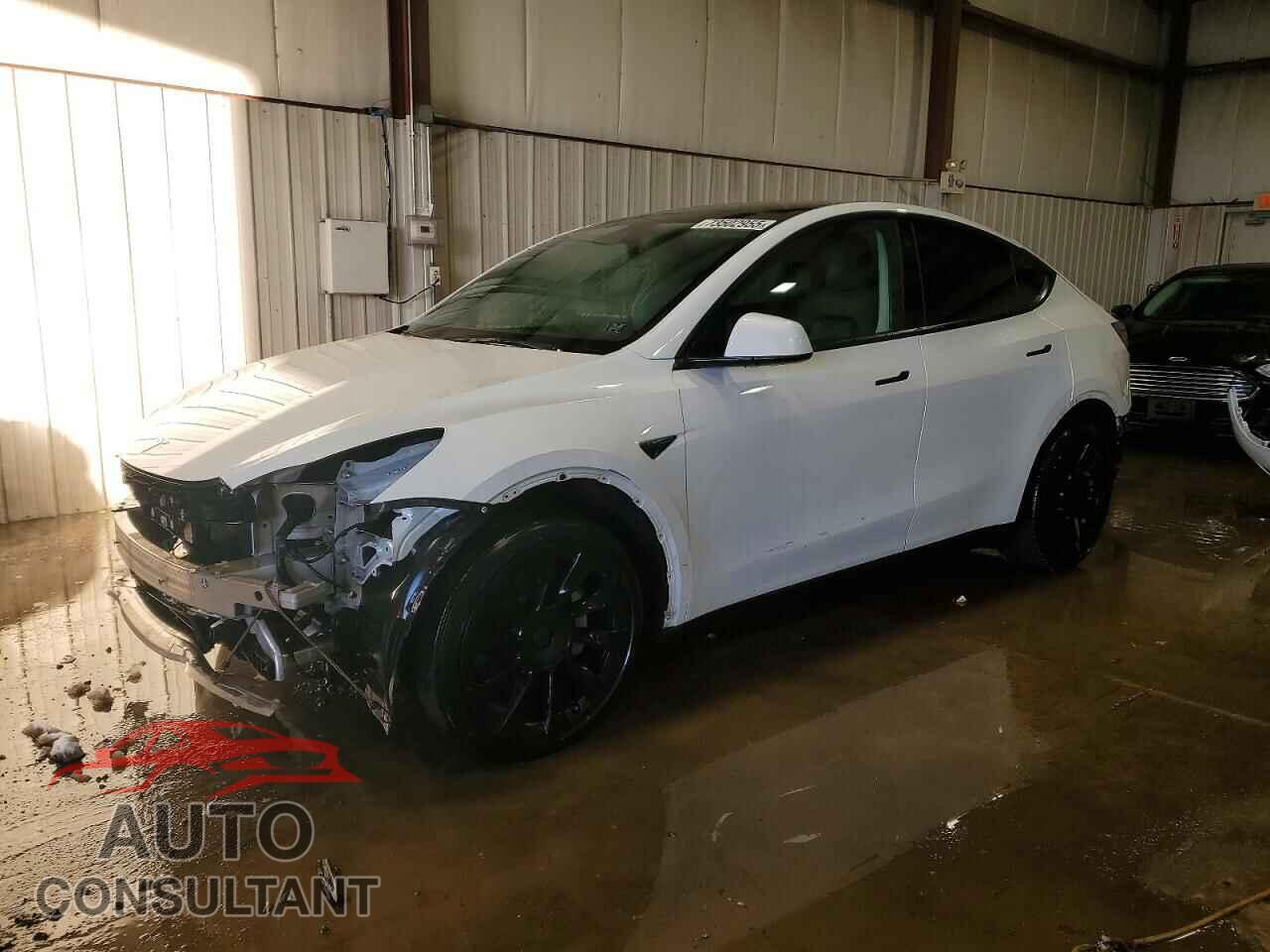 TESLA MODEL Y 2022 - 7SAYGDEE3NF327269