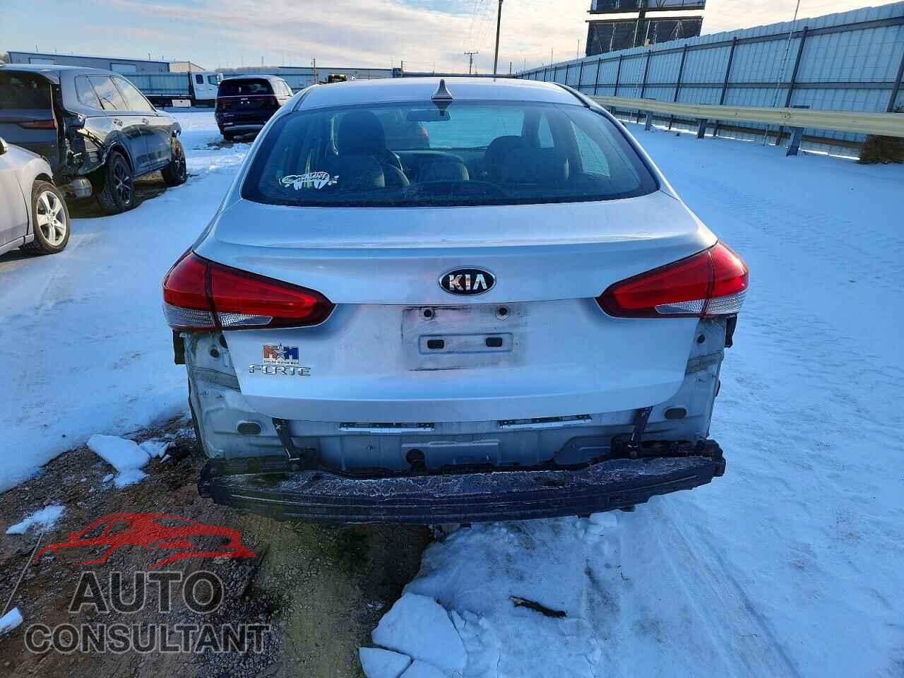 KIA FORTE 2017 - 3KPFK4A7XHE053668