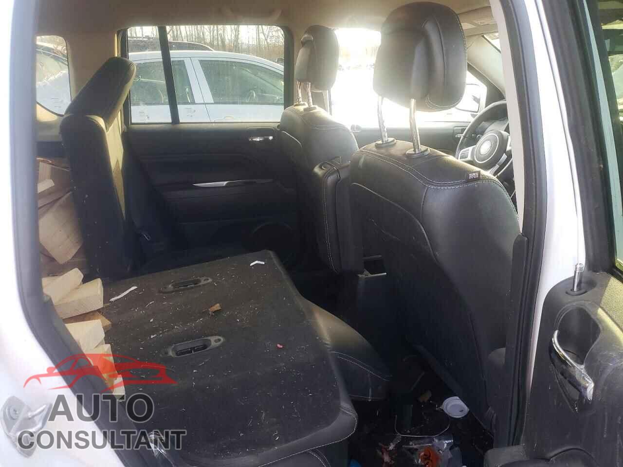 JEEP COMPASS 2015 - 1C4NJDEB0FD418211