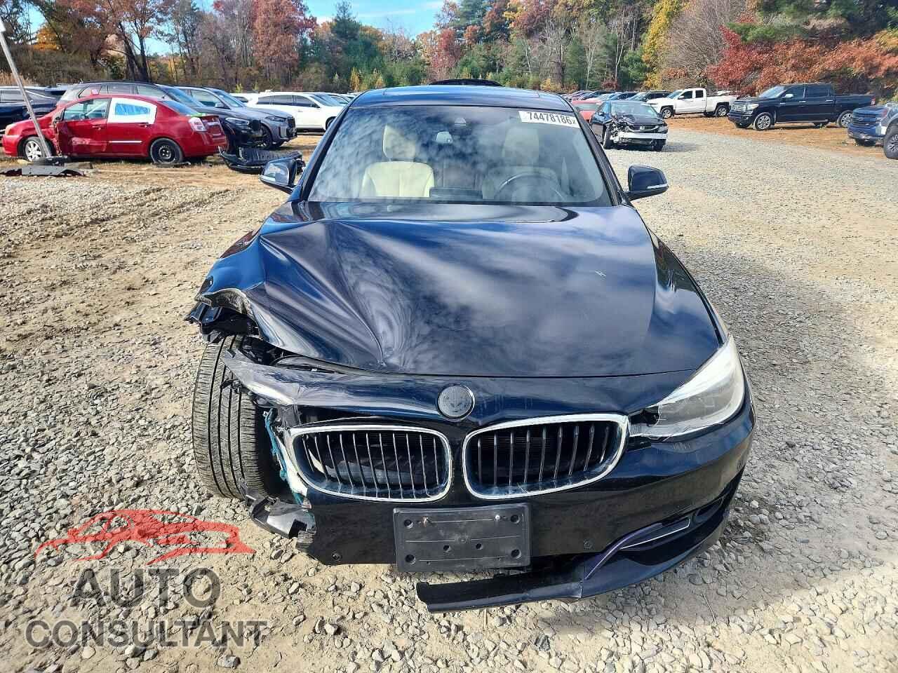BMW 3 SERIES 2017 - WBA8Z9C37HG827089