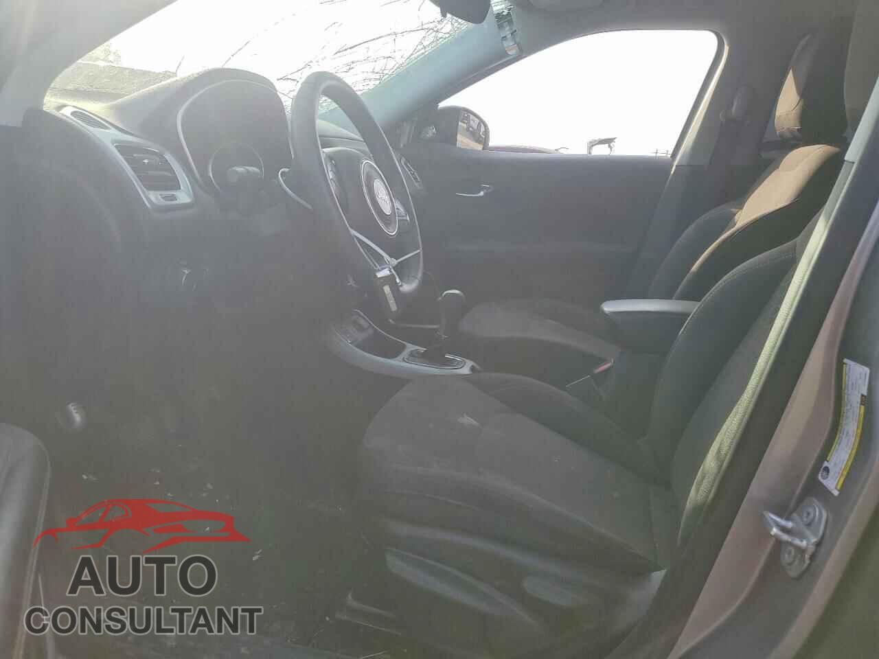 JEEP COMPASS 2020 - 3C4NJCAB2LT150851
