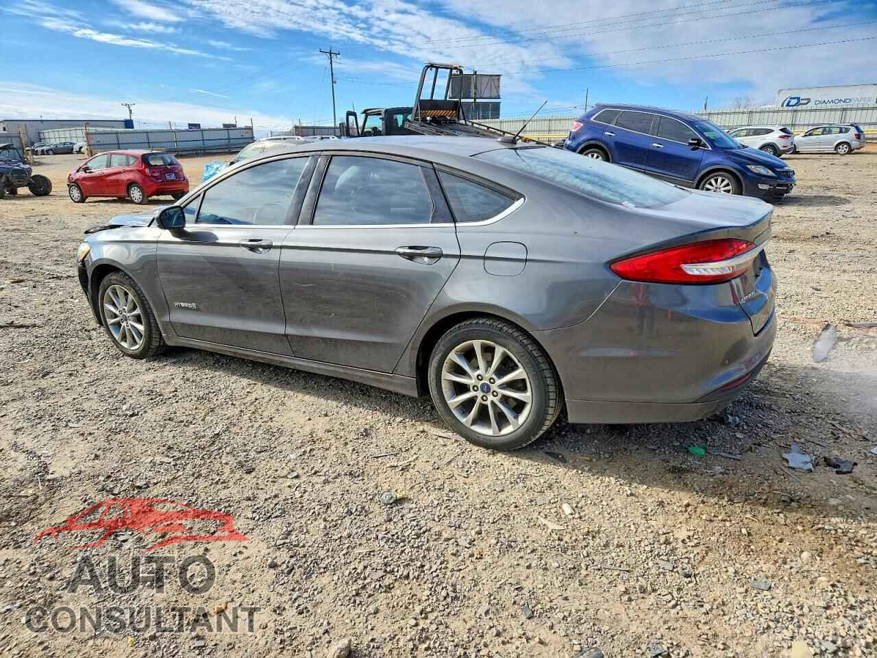 FORD FUSION 2017 - 3FA6P0LU5HR304687