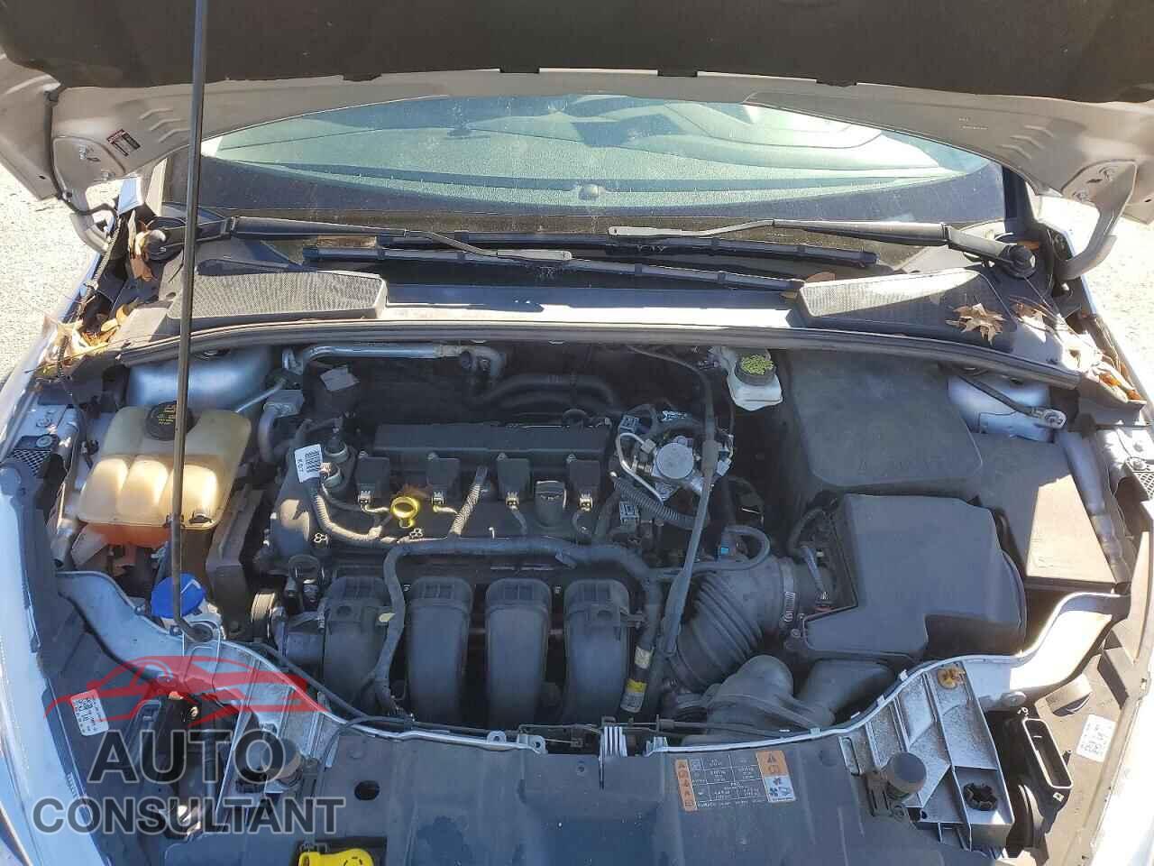 FORD FOCUS 2018 - 1FADP3E29JL321601