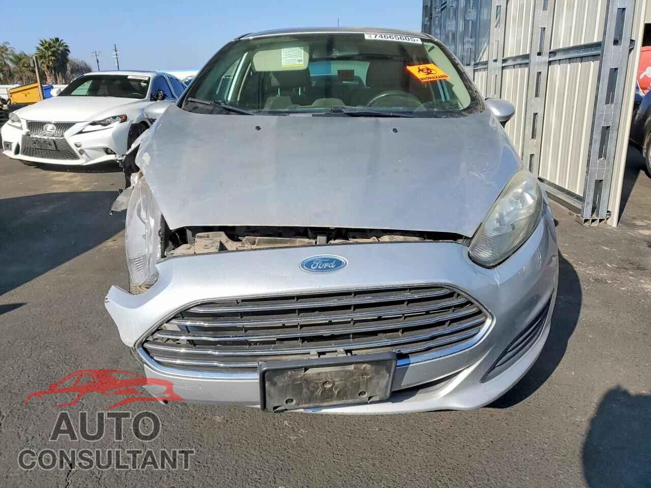 FORD FIESTA 2015 - 3FADP4EJ6FM111444