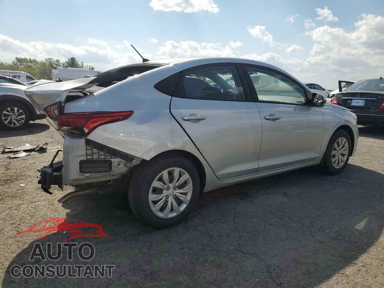 HYUNDAI ACCENT 2021 - 3KPC24A61ME128245