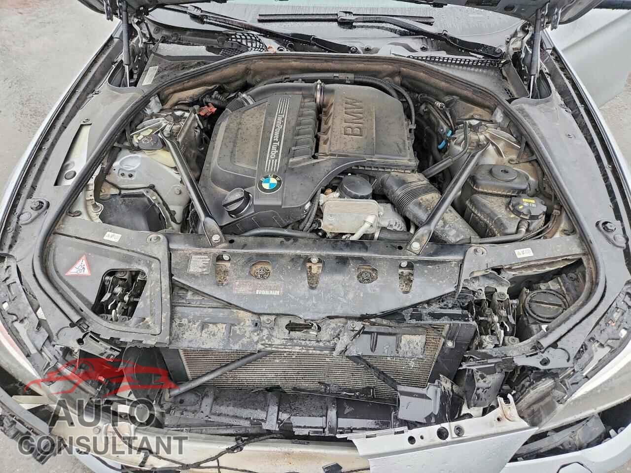 BMW 5 SERIES 2015 - WBA5B3C53FD547657