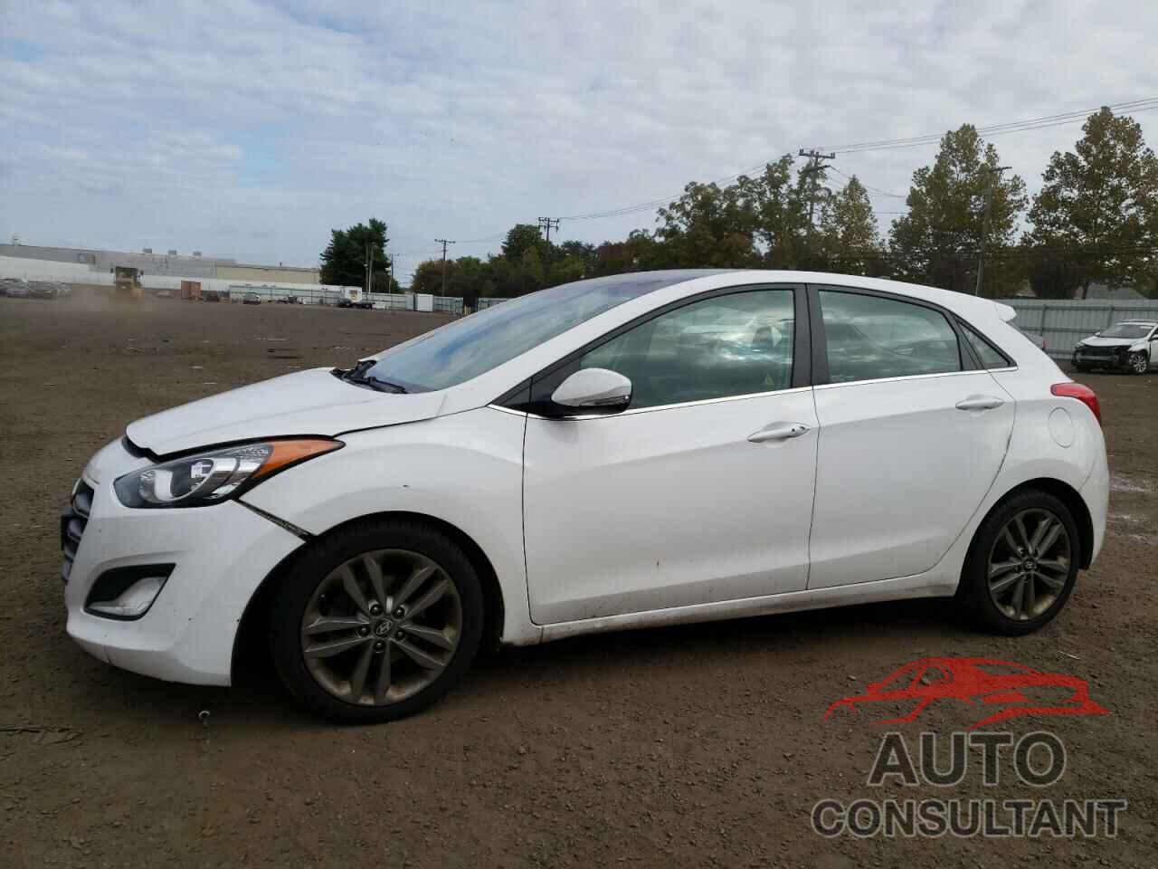 HYUNDAI ELANTRA 2016 - KMHD35LH2GU280378