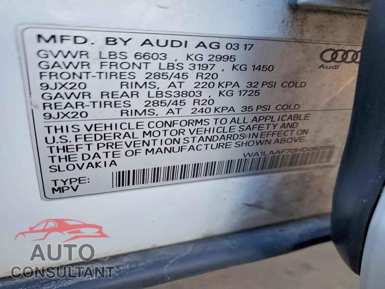 AUDI Q7 2017 - WA1LAAF70HD050559