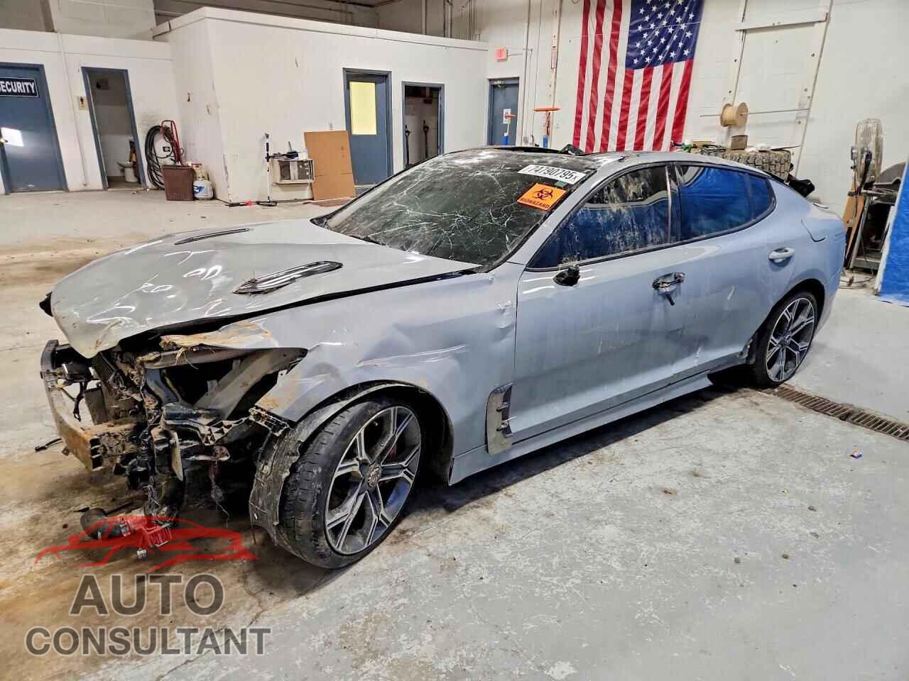 KIA STINGER 2019 - KNAE55LCXK6058995