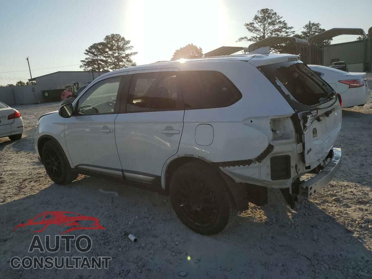 MITSUBISHI OUTLANDER 2019 - JA4AD2A33KZ006378