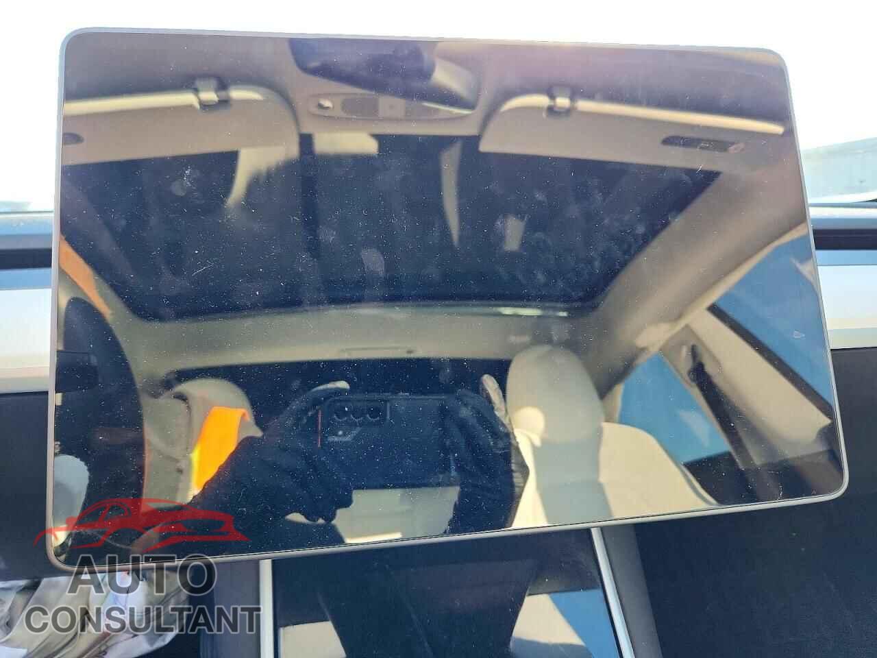 TESLA MODEL 3 2020 - 5YJ3E1EA4LF740954