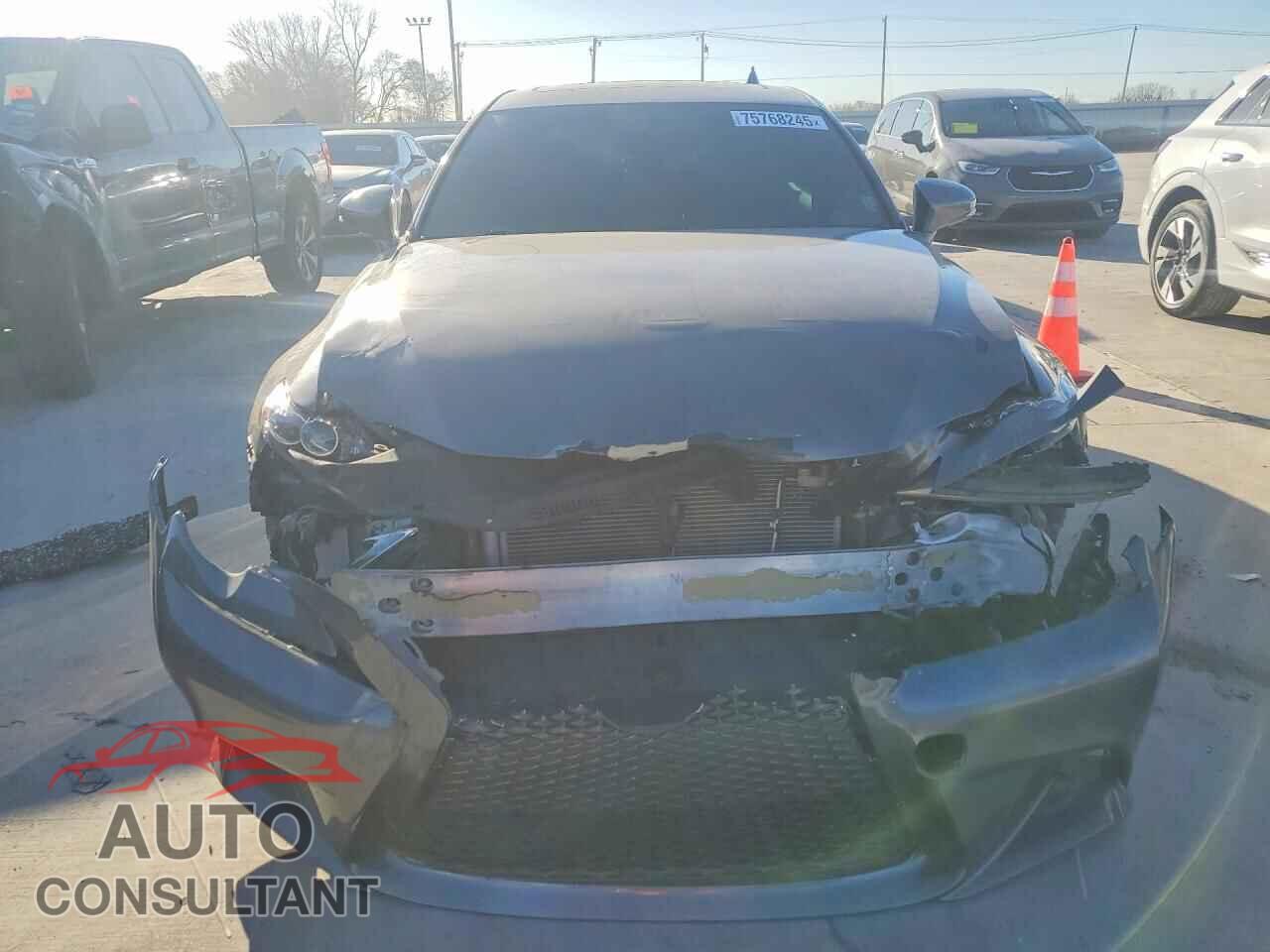 LEXUS IS 2014 - JTHCF1D22E5007456