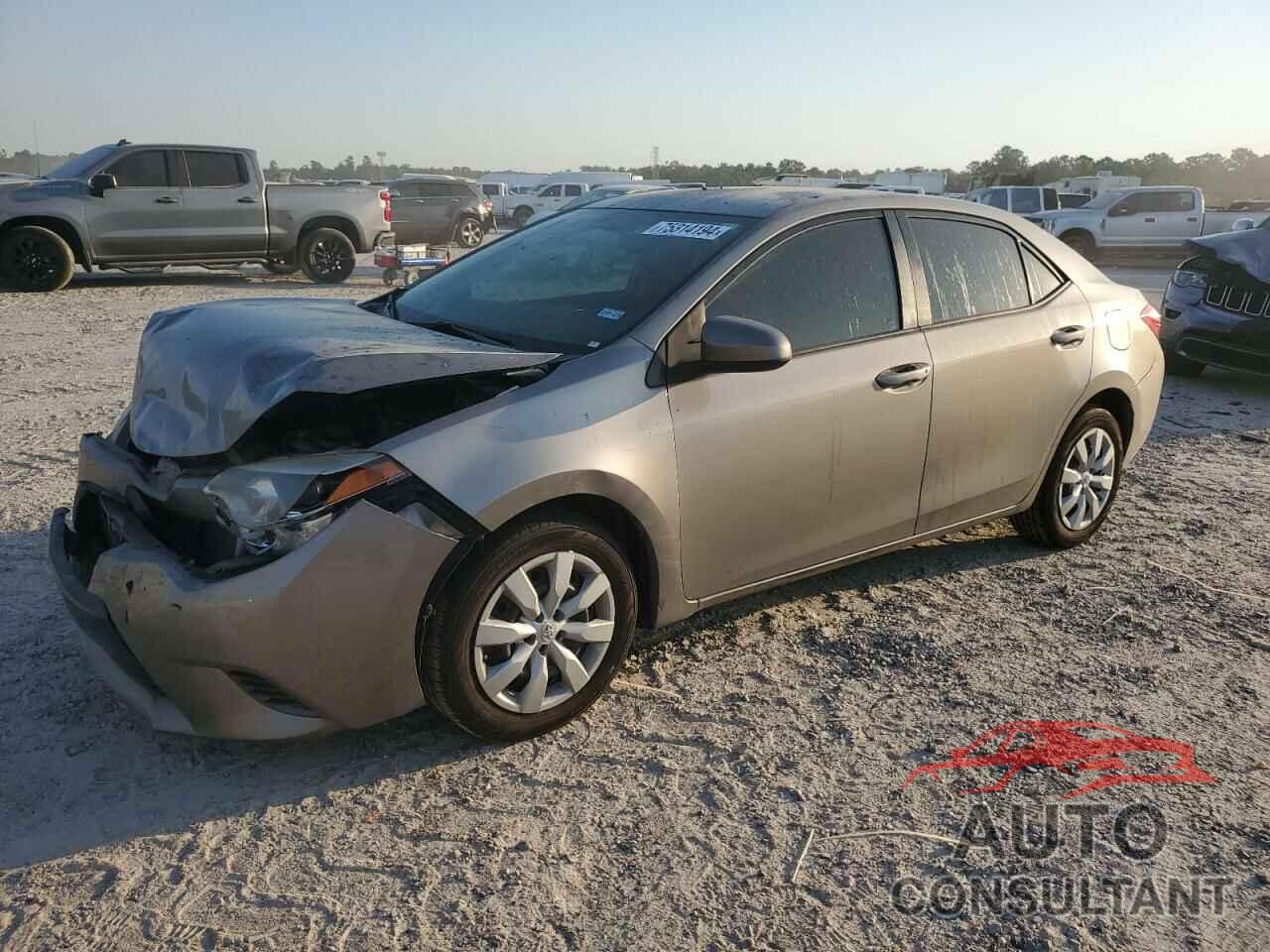 TOYOTA COROLLA 2015 - 5YFBURHE2FP329797
