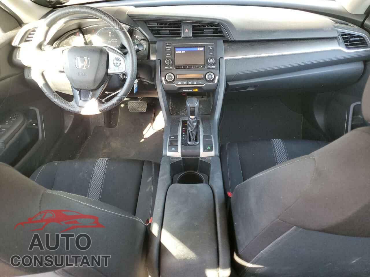 HONDA CIVIC 2019 - 2HGFC2F67KH505901