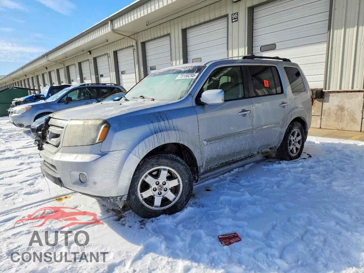 HONDA PILOT 2011 - 5FNYF4H98BB076629